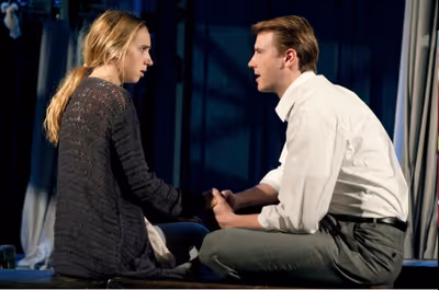 Zoe Kazan and Bill Heck Photo